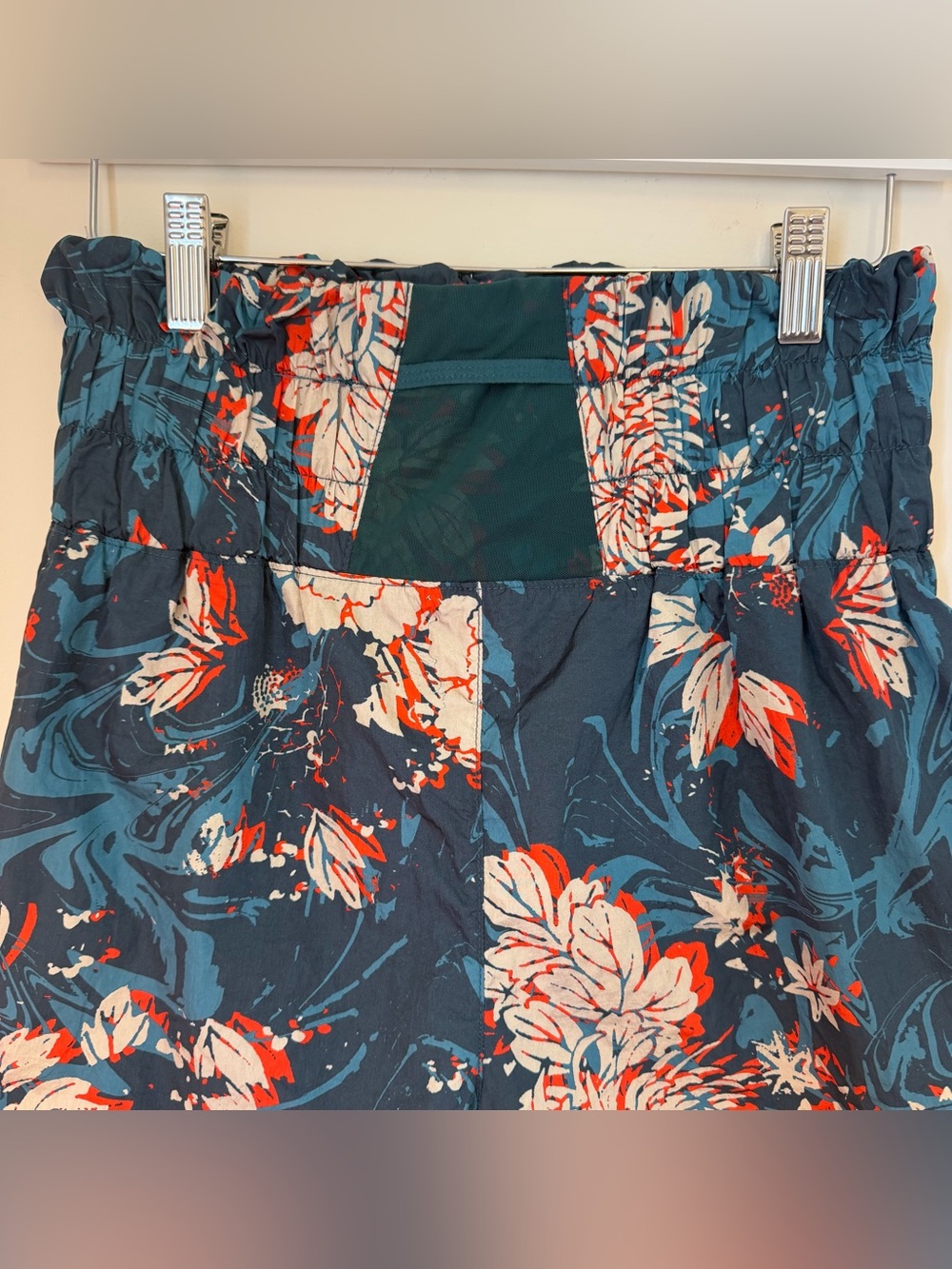 FreePeople Movement Teal Floral High-Waist Smocked Women’s Shorts - Picture 6 of 8